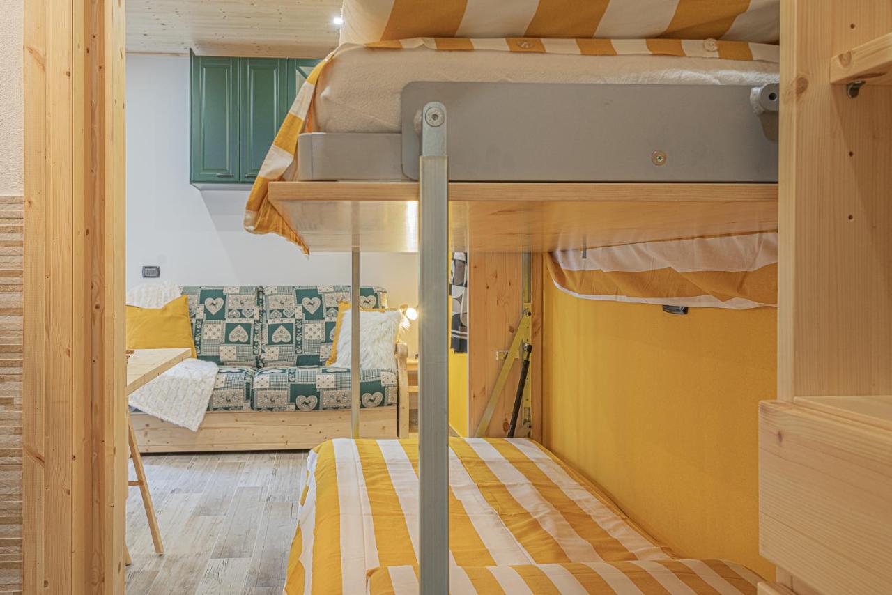 Casa Sole- Loft Moderno In Montagna Lägenhet Aprica Exteriör bild